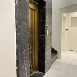 استديو انيق وهادئ بمدخل ذاتي
